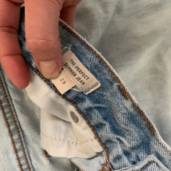 The Perfect Summer Jeans Bundle - Picture 4 of 15